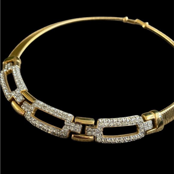 Vintage Givenchy Goldtone Necklace - Picture 4 of 7